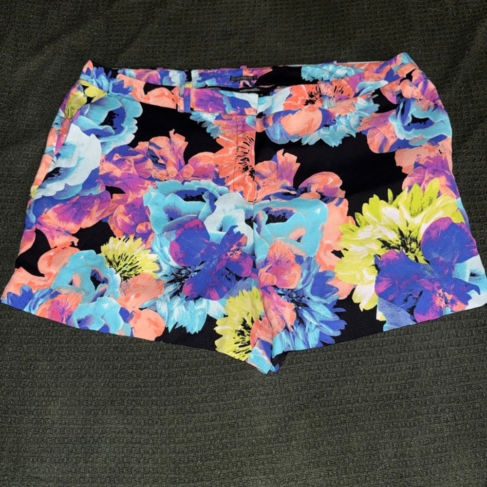 Worthington Modern Fit Floral Shorts